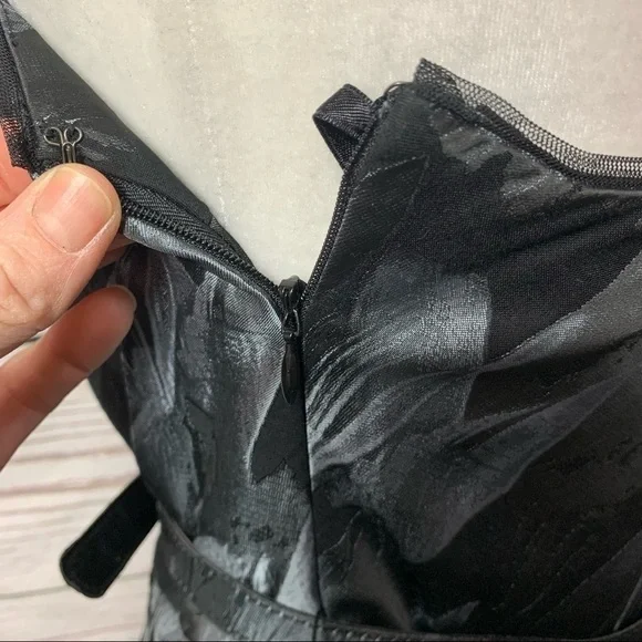 Nwt Whbm Strapless Feather Print Dress - Picture 6 of 9